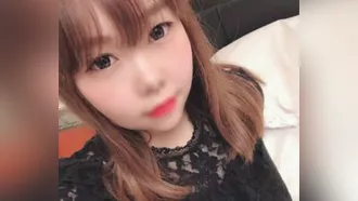 FC2-1583214 與可愛的學生文奈的性愛影片！ ！豐富的嘴唇與赤裸的親密接觸！ 素人