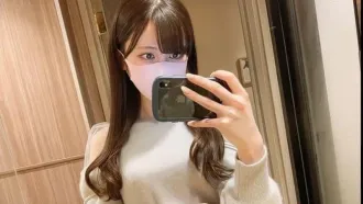 FC2-1637265 史上最美女孩的第二卷！ 在吞食精子後，主動發生性關係！ 素人